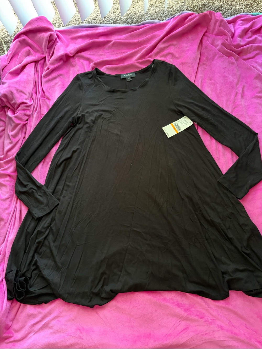 Karen Kane Black Long-Sleeve Swing Tunic